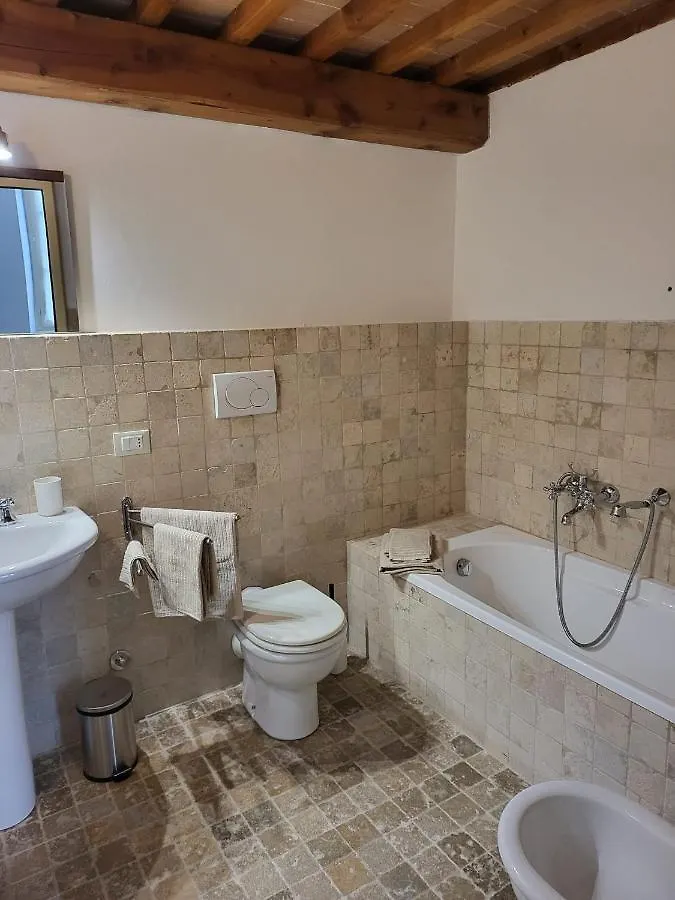 La Villa Apartments: Convenient Sardinia & Corsica Base Livorno 0*,  Italy