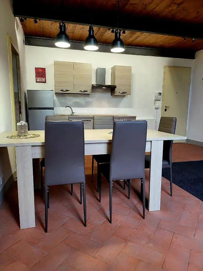 La Villa Apartments: Convenient Sardinia & Corsica Base Livorno 0*,